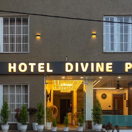 Hotel Divine Peak Pachmarhī Buitenkant foto